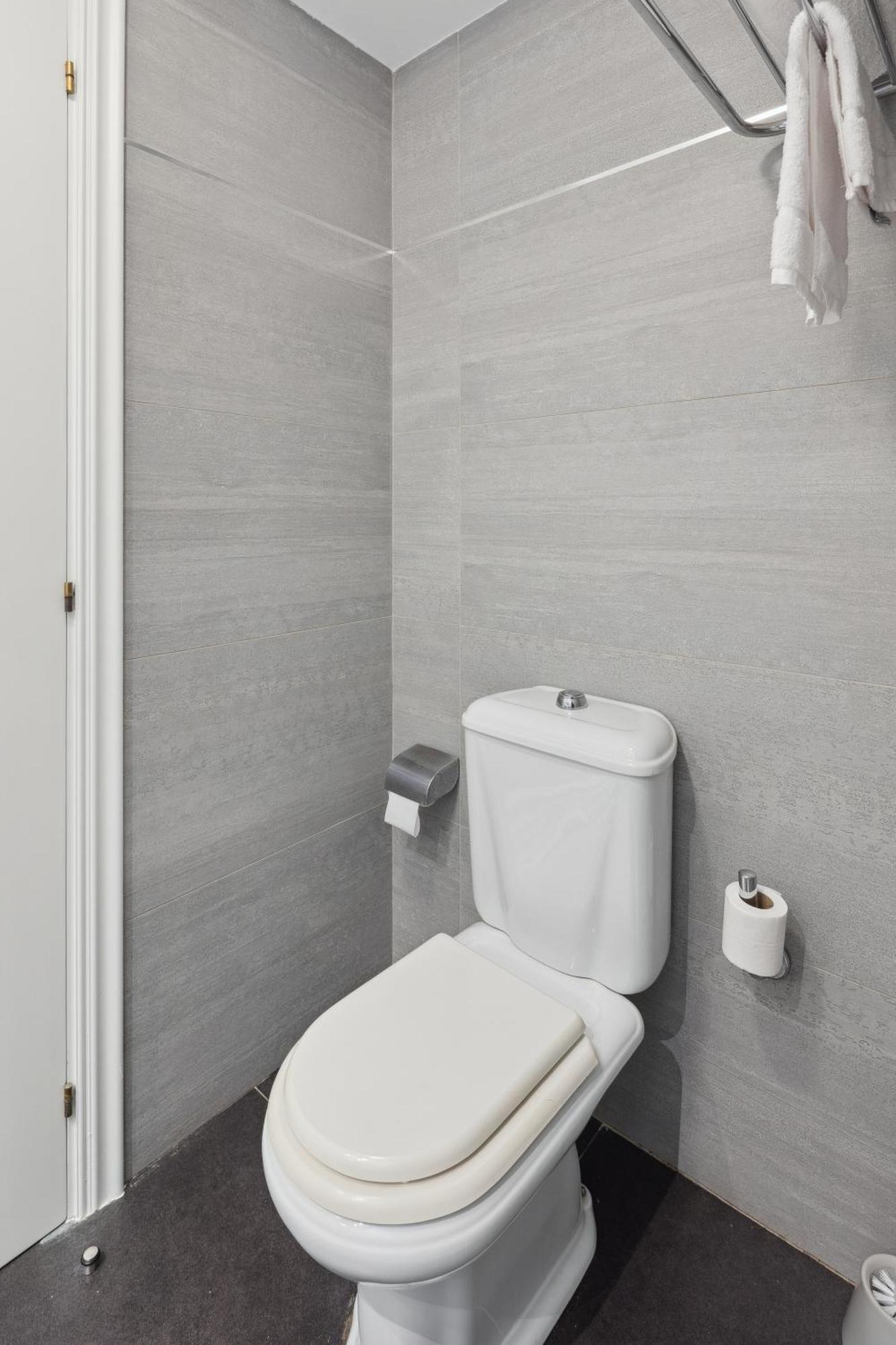 Venta De 3* Echalar