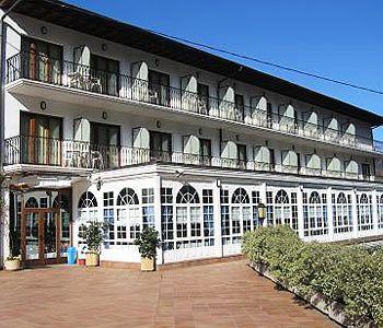 Hotel Venta De Echalar